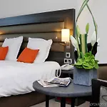 Mercure Centre - Gare Part Dieu 4*