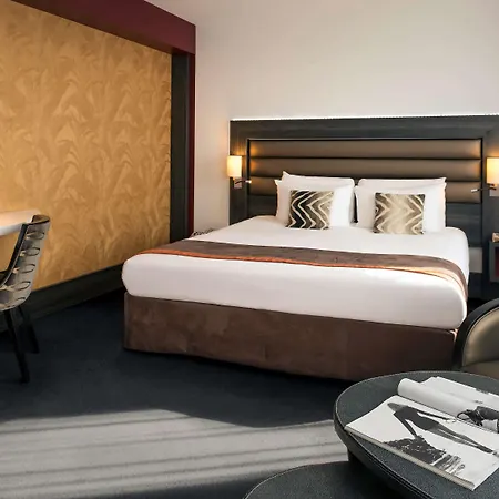 Hotel Mercure Centre - Gare Part Dieu 4*