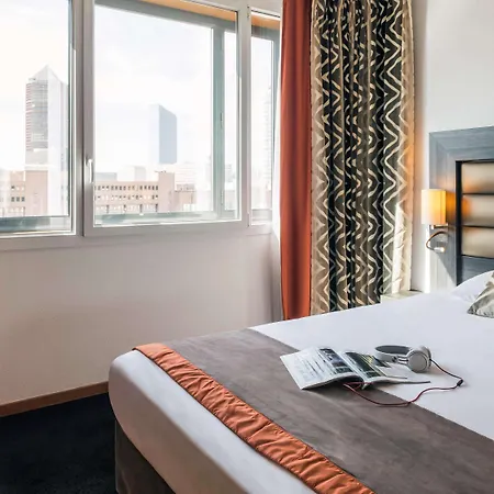 Mercure Centre - Gare Part Dieu 4*