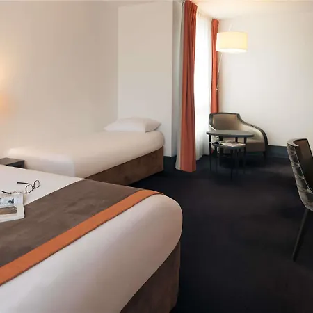 Mercure Centre - Gare Part Dieu Hotel