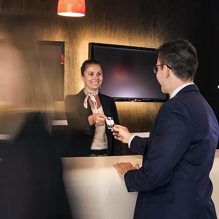 Mercure Centre - Gare Part Dieu Hotel