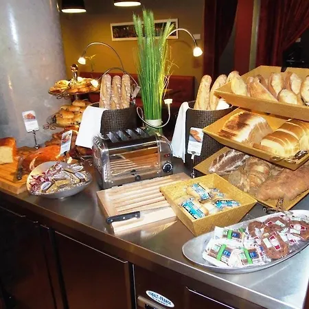 Mercure Centre - Gare Part Dieu Hotel