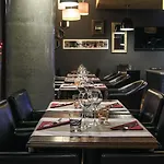 里昂中央美居酒店 - 火车东站店