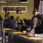 酒店 里昂中央美居酒店 - 火车东站店 4*