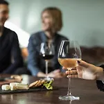 里昂中央美居酒店 - 火车东站店 酒店