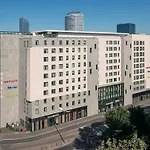 酒店 里昂中央美居酒店 - 火车东站店 4*
