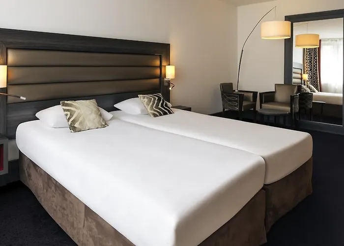 Mercure Centre - Gare Part Dieu 4*